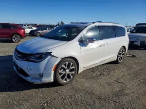 2018 CHRYSLER PACIFICA