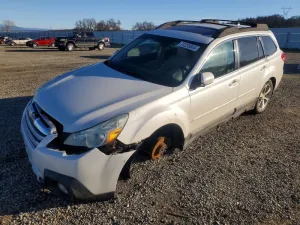 2013 SUBARU OUTBACK