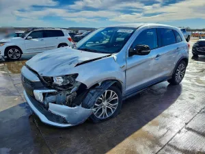 2016 MITSUBISHI OUTLANDER