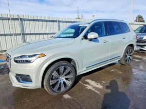 2021 VOLVO XC90