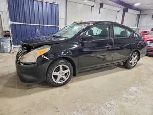2016 NISSAN VERSA