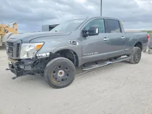 2016 NISSAN TITAN