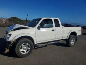 2004 TOYOTA TACOMA