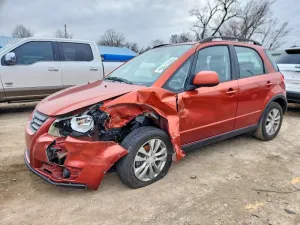 2013 SUZUKI SX4