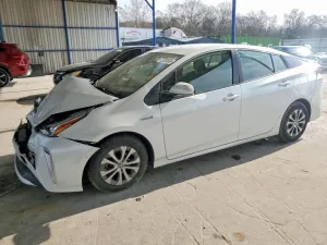 2022 TOYOTA PRIUS