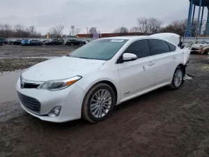 2014 TOYOTA AVALON