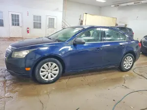 2011 CHEVROLET CRUZE