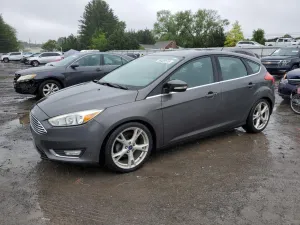 2016 FORD FOCUS