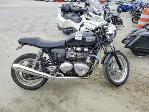 2013 TRIUMPH MOTORCYCLE THRUXTON