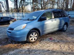 2004 TOYOTA SIENNA
