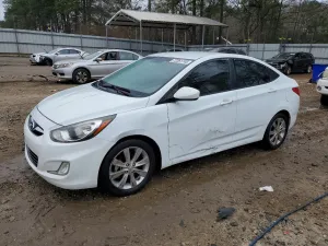 2013 HYUNDAI ACCENT