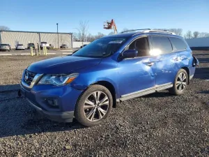 2017 NISSAN PATHFINDER