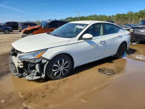 2019 NISS ALTIMA