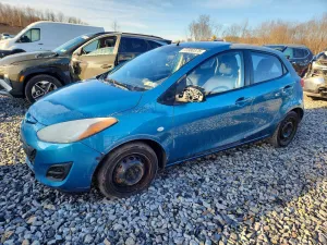 2011 MAZDA 2