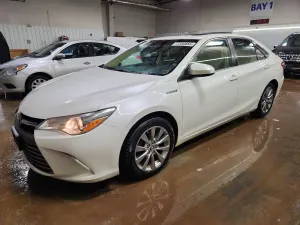 2015 TOYOTA CAMRY