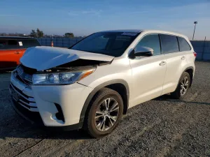 2018 TOYOTA HIGHLANDER