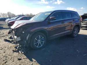 2018 TOYOTA HIGHLANDER