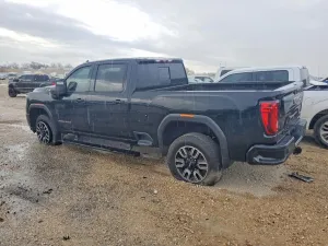 2023 GMC SIERRA