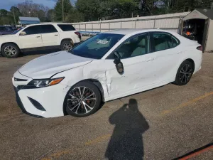 2019 TOYOTA CAMRY