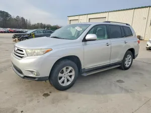 2012 TOYOTA HIGHLANDER