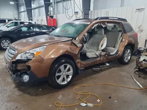 2013 SUBARU OUTBACK