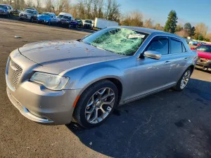 2016 CHRYSLER 300