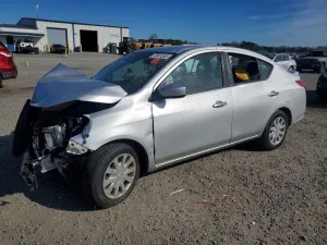 2018 NISSAN VERSA