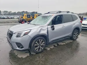 2024 SUBARU FORESTER