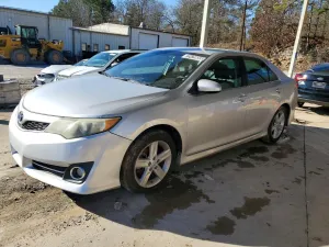 2014 TOYOTA CAMRY