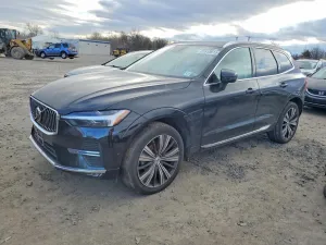 2023 VOLVO XC60 PLUS