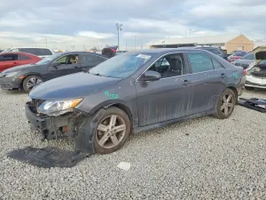 2013 TOYOTA CAMRY