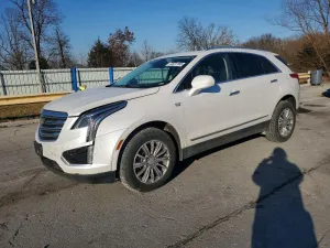 2017 CADILLAC XT5