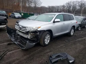 2012 TOYOTA HIGHLANDER