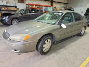 2004 FORD TAURUS