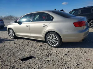 2013 VOLKSWAGEN JETTA
