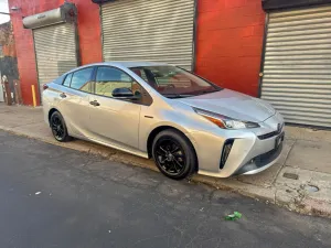 2022 TOYOTA PRIUS