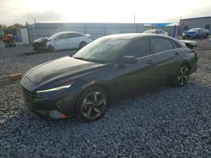 2021 HYUNDAI ELANTRA