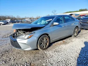 2016 TOYOTA CAMRY