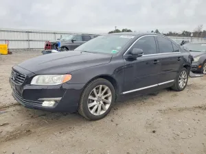 2015 VOLVO S80