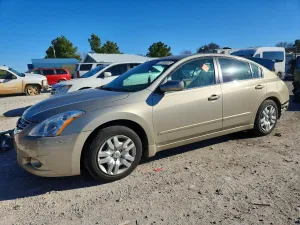 2010 NISSAN ALTIMA