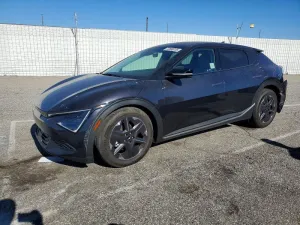 2025 KIA EV6 LIGHT