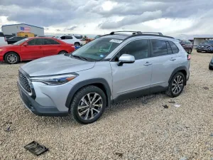 2022 TOYOTA COROLLA CR