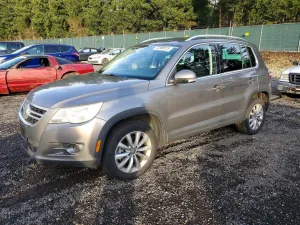 2011 VOLKSWAGEN TIGUAN