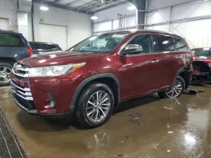 2017 TOYOTA HIGHLANDER