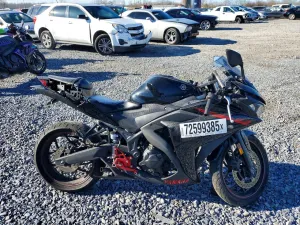 2015 YAMAHA YZF600