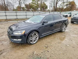 2013 VOLKSWAGEN PASSAT