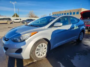2012 HYUNDAI ELANTRA