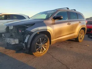 2018 TOYOTA HIGHLANDER