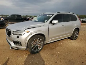 2019 VOLVO XC90