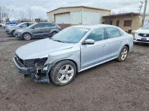 2012 VOLKSWAGEN PASSAT